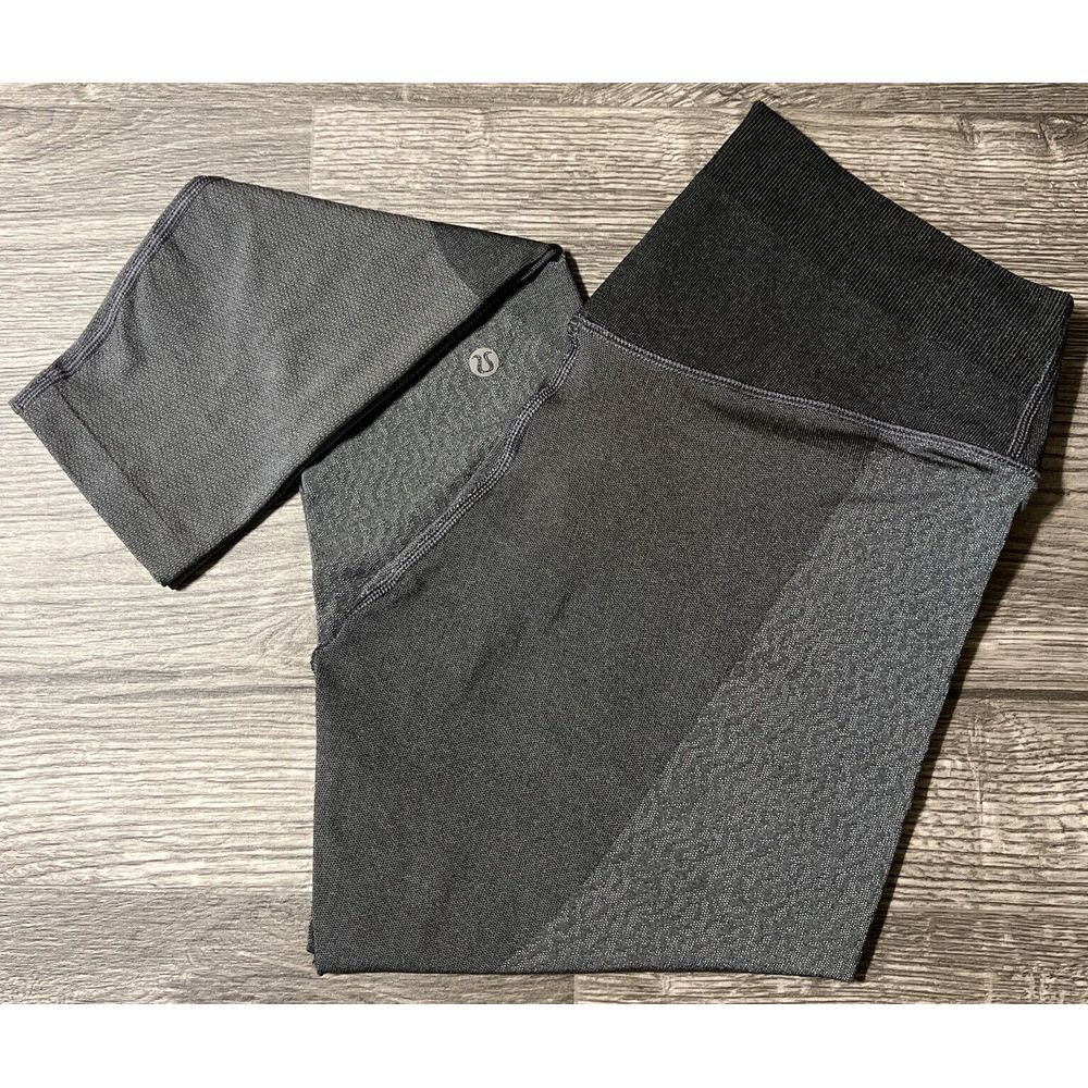 Lululemon Seamless Training High Rise Tight Legging 25" Charcoal Grey Size 6